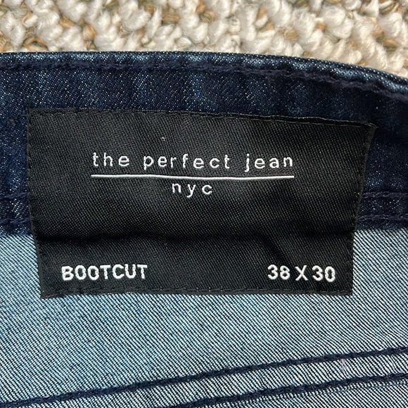NYC THE PERFECT JEAN DARK WASH BOOTCUT MENS SIZE 38 x 30 NWT - Picture 8 of 16
